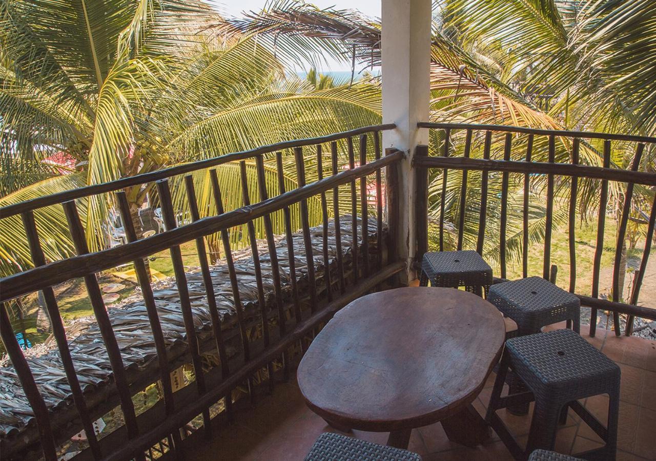 Marbella Eco Lodge Monterrico Esterno foto