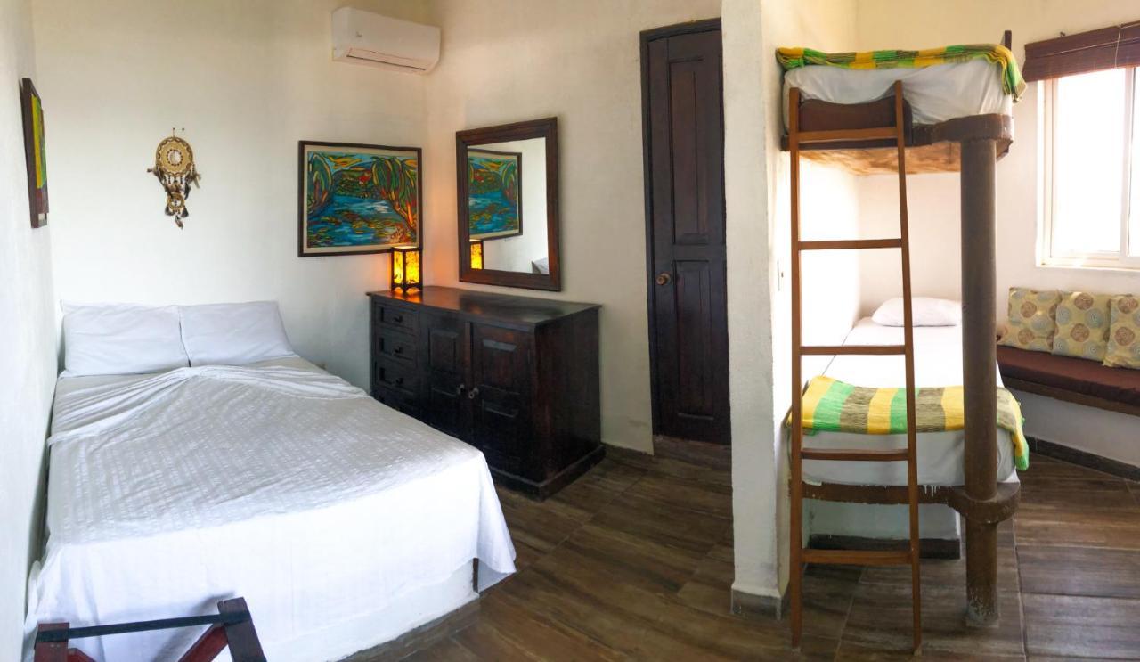 Marbella Eco Lodge Monterrico Esterno foto