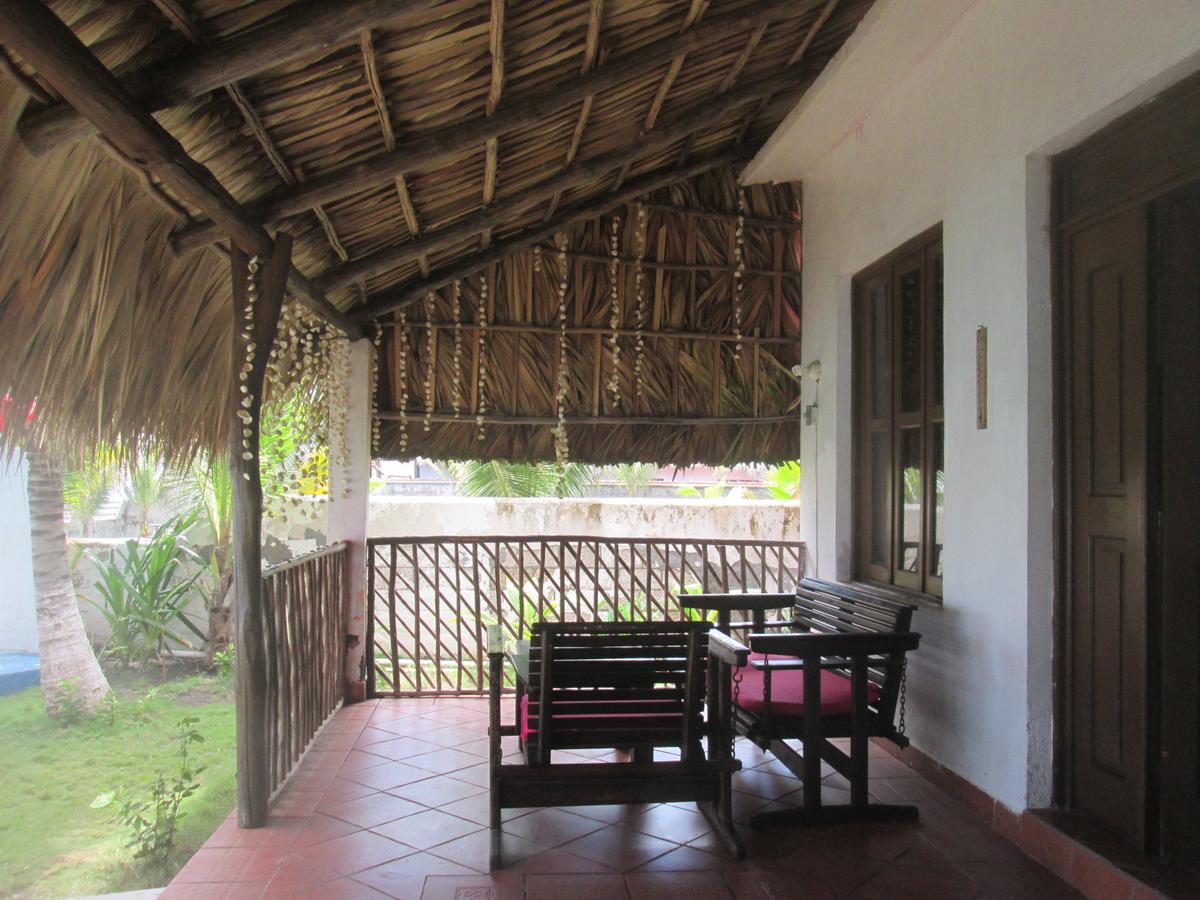 Marbella Eco Lodge Monterrico Esterno foto